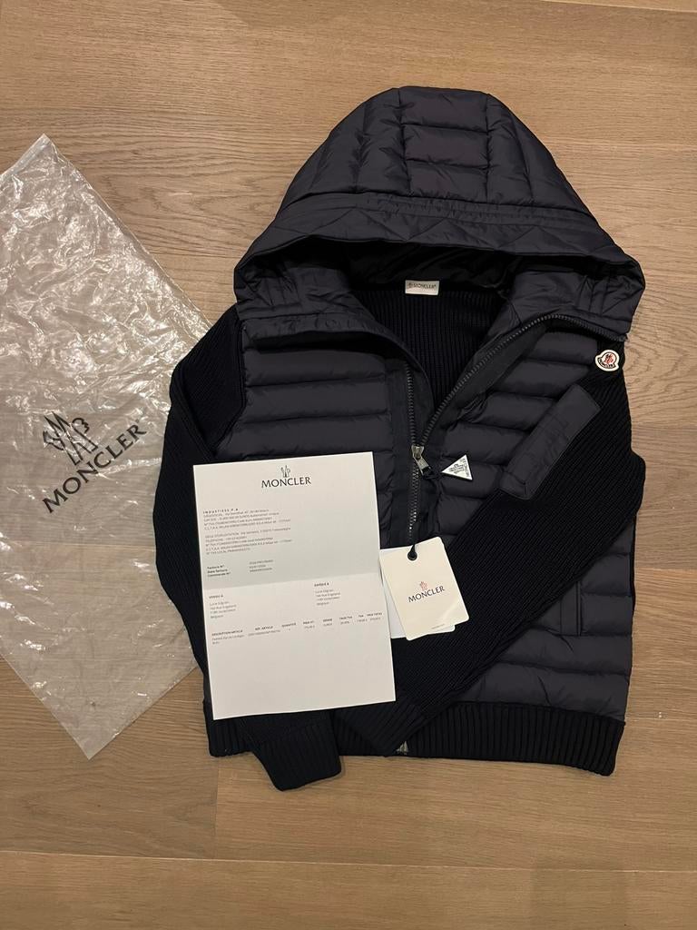 Cardigan Moncler, Ophalen of Verzenden, Nieuw, Maat 52/54 (L), Blauw