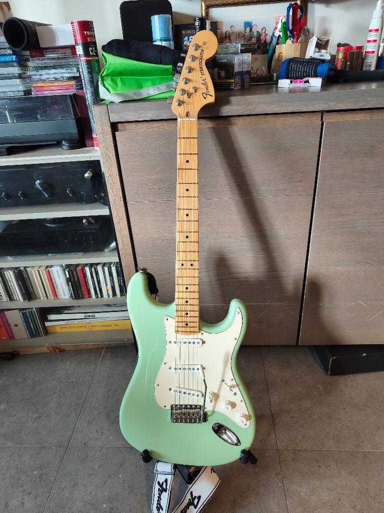Fender american special stratocaster, Musique & Instruments, Instruments à corde | Guitares | Électriques, Enlèvement, Comme neuf