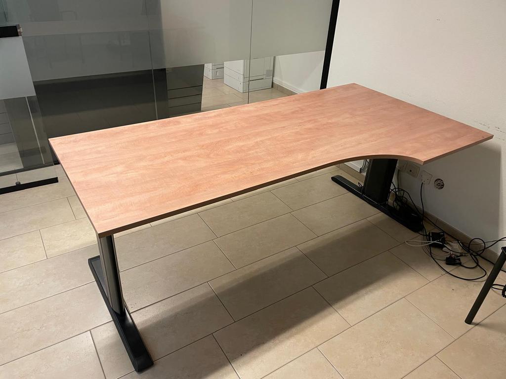 Degelijke verstelbare bureautafel 200x100 cm, Huis en Inrichting, Ophalen, In hoogte verstelbaar, Gebruikt
