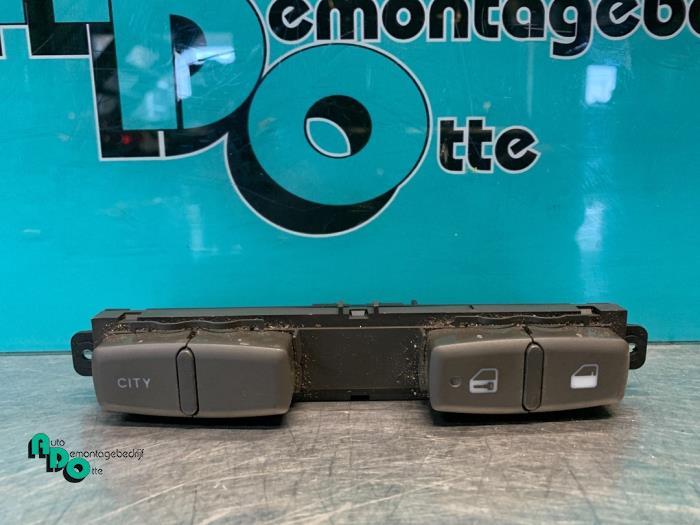 Commutateur verrouillage central des portes d'un Fiat Idea (, -, 3 mois de garantie, Utilisé, Fiat