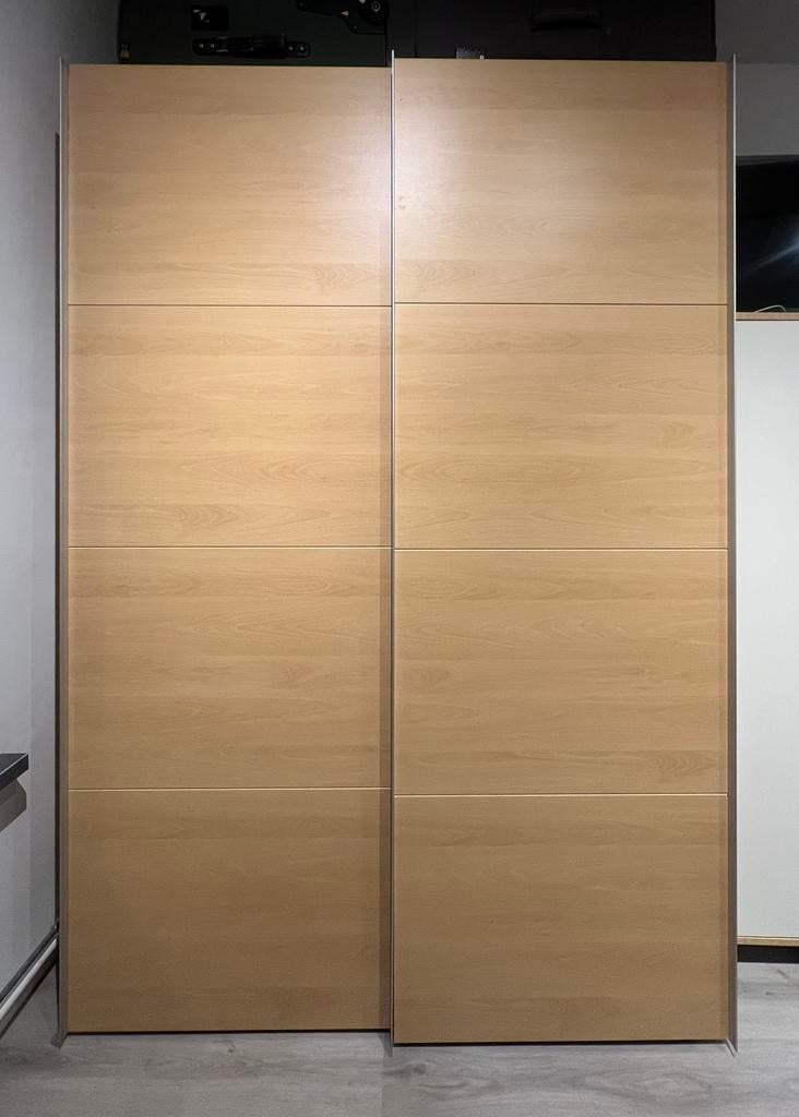 Gratis schuifdeurkast, Ophalen, Zo goed als nieuw