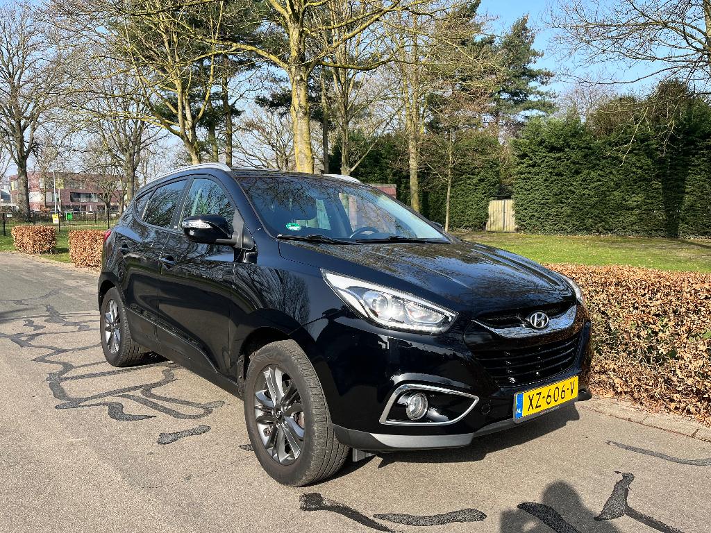 Hyundai IX35 2015 trekhaak nieuwe APK 4-seizoenbanden, Auto's, Hyundai, Voorwielaandrijving, Euro 5, 1280 kg, 4 cilinders