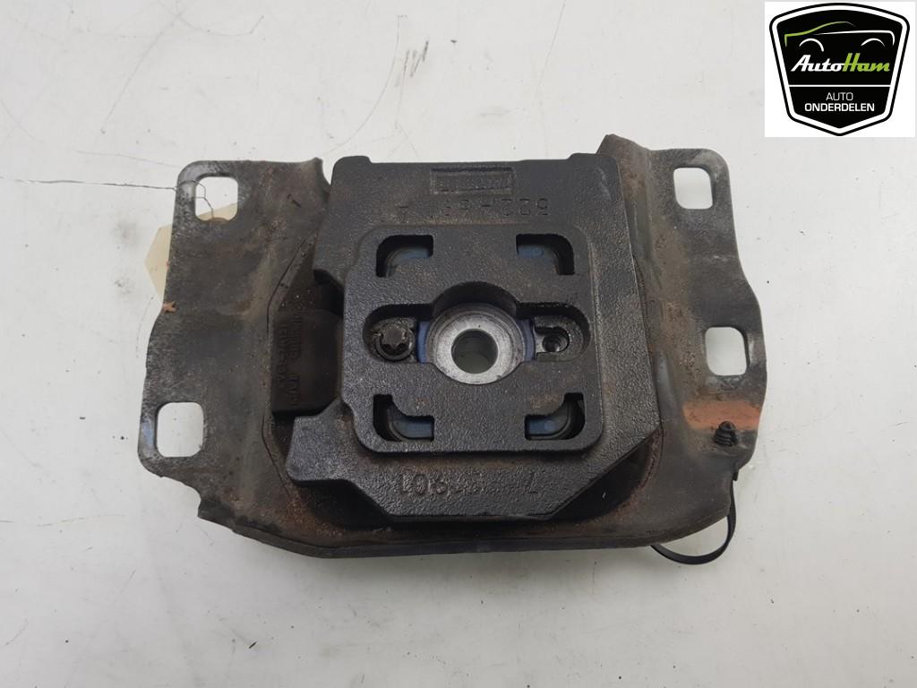 SUPPORT BOITE DE VITESSES Ford Focus 3 Wagon, Utilisé, Ford