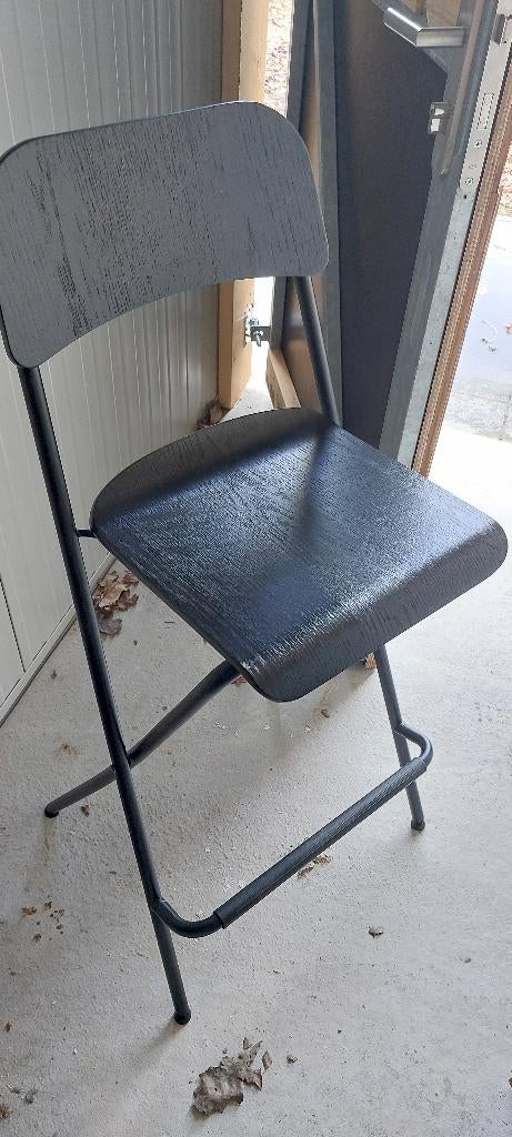 Opklapbare zwarte barkrukken, 2 tabourets, Enlèvement, Utilisé, Bois