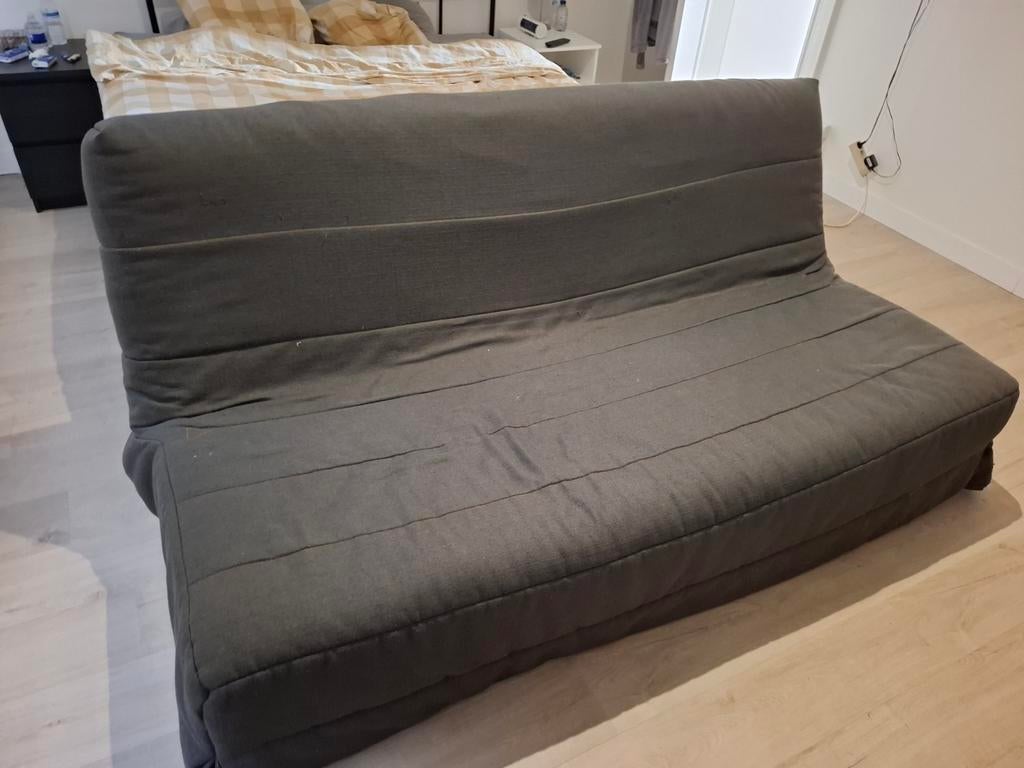 Zetelbed, Enlèvement