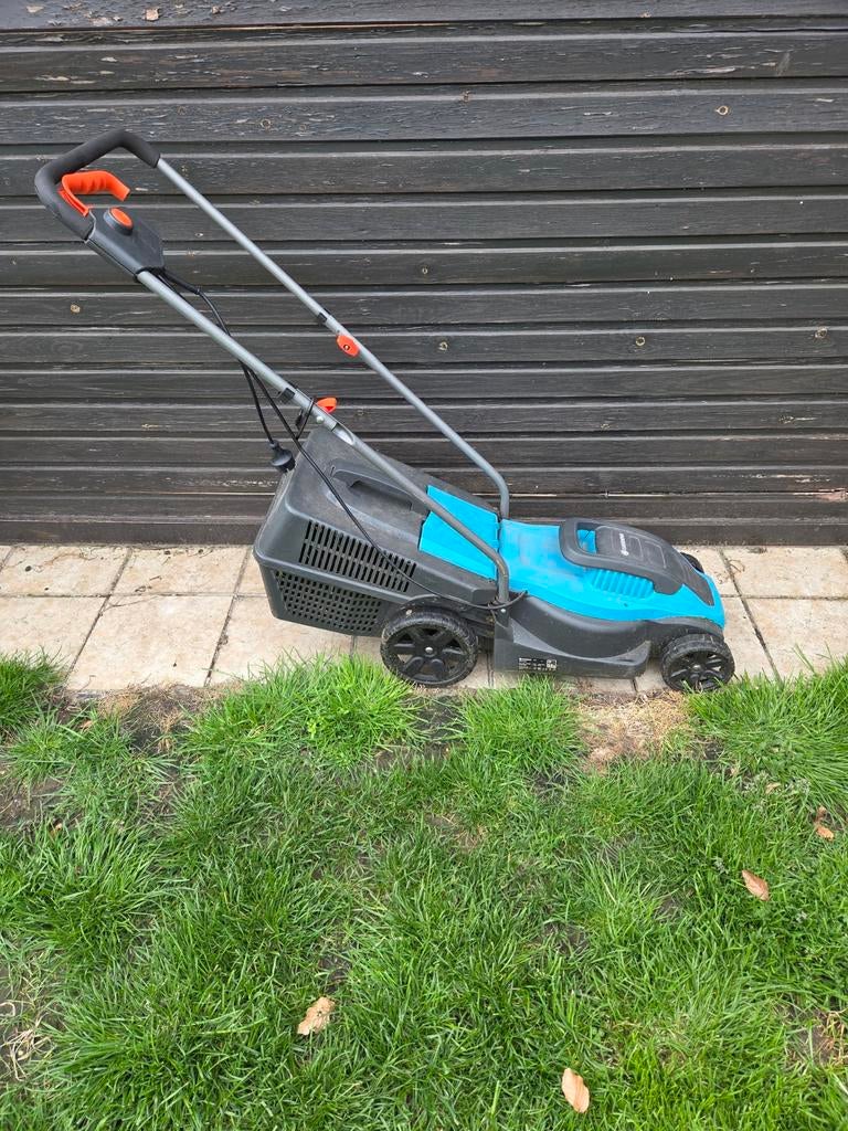 Grasmachine Gardena, Tuin en Terras, Ophalen