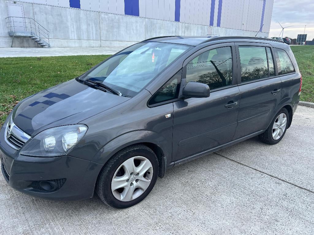 Opel Zafira 1.7 Diesel 7 Place, Auto's, Euro 5, 7 zetels, Bedrijf, 5 deurs