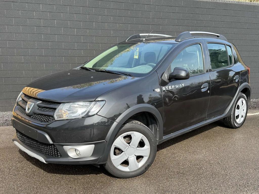 Dacia SANDERO Stepway 1.5 dCi+AIRCO+EURO 5 (bj 2013), Auto's, Euro 5, Stof, Gebruikt, Zwart
