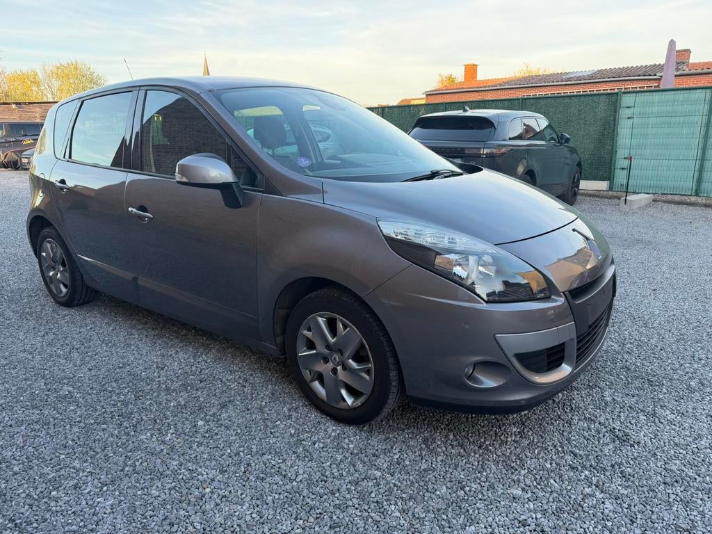 Renault Megane Scenic 1.6i Gekeurd 1st Eignaar, Auto's, Renault, Particulier, Scénic, ABS, Airbags, Airconditioning, Alarm, Bluetooth