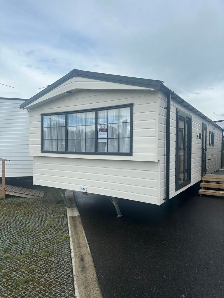 STOCK LUXE ECLIPSE 1100x400/2 HOME COMFORT