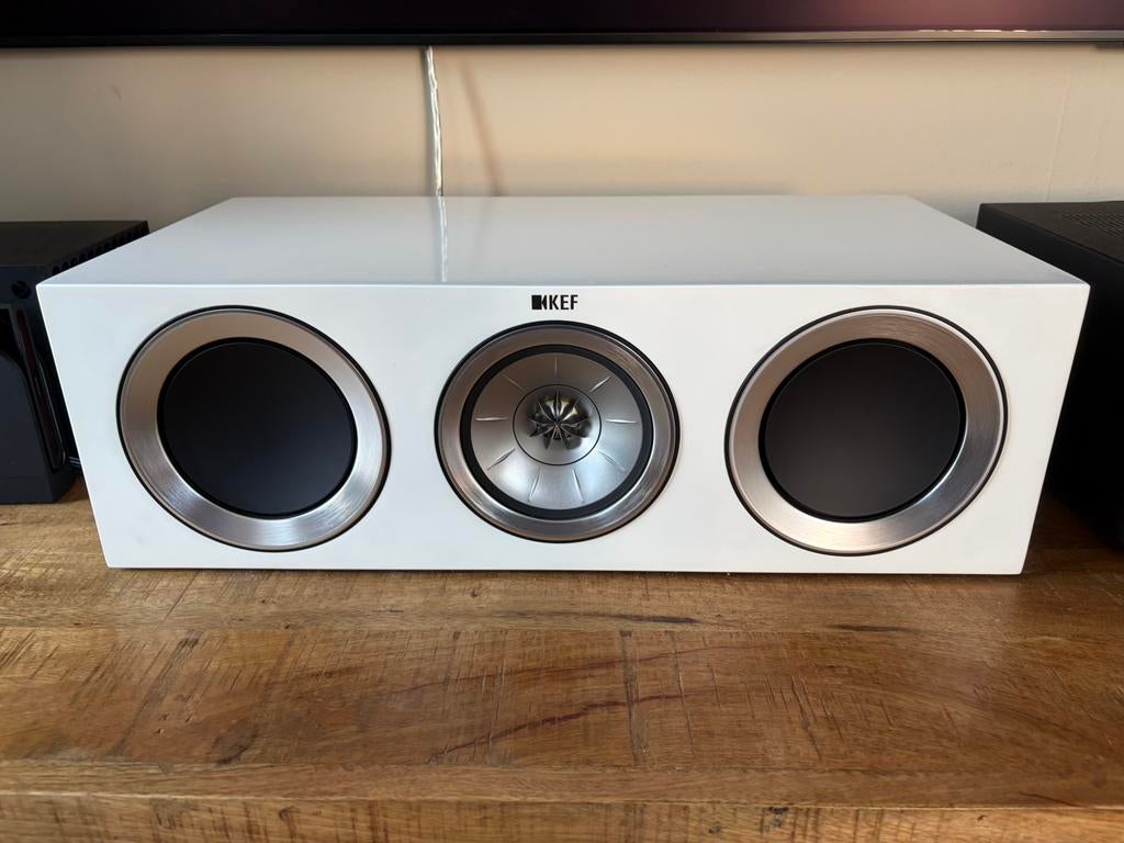 KEF R200c Center Speaker - Hoogglans Wit - In Nieuwstaat, Enlèvement, Comme neuf, Subwoofer