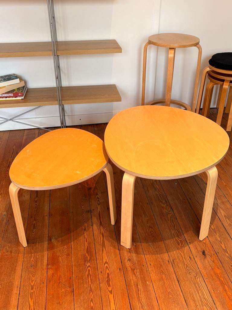 Ikea svalsta tafeltjes, Huis en Inrichting, Tafels | Bijzettafels, Ophalen, Zo goed als nieuw