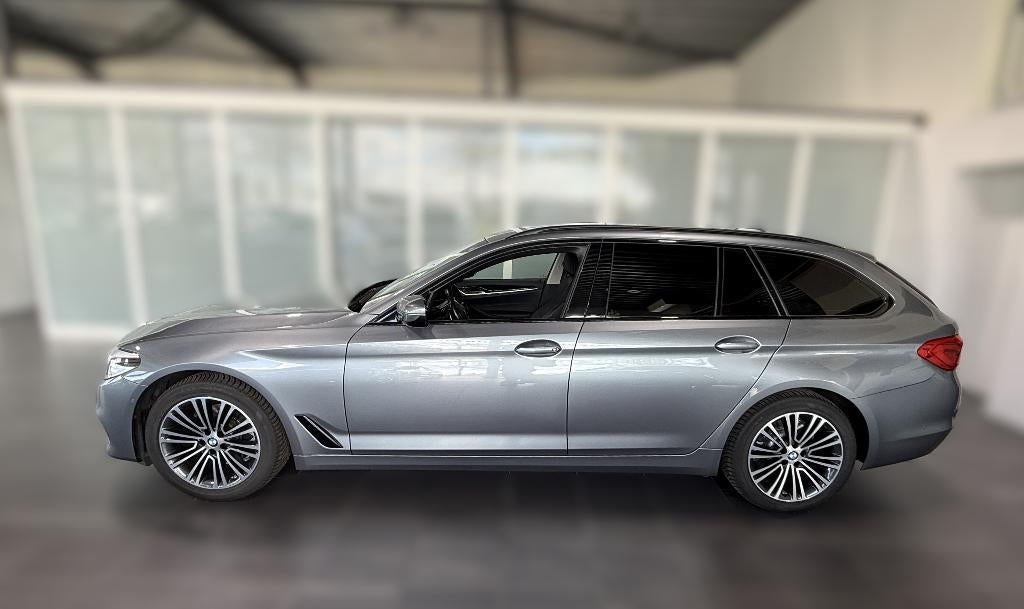 Bmw 520D / Automaat / Sport line / 12M Garantie, Auto's, BMW, Automaat, Achterwielaandrijving, 1995 cc, 4 cilinders