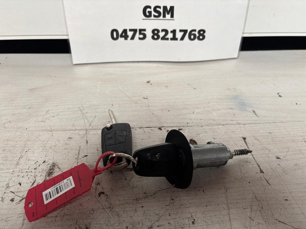 BARILLET DE CONTACT OPEL MERIVA A, RUE BRIGADE PIRON 307, Enlèvement, Utilisé, Garage_bila@yahoo.fr