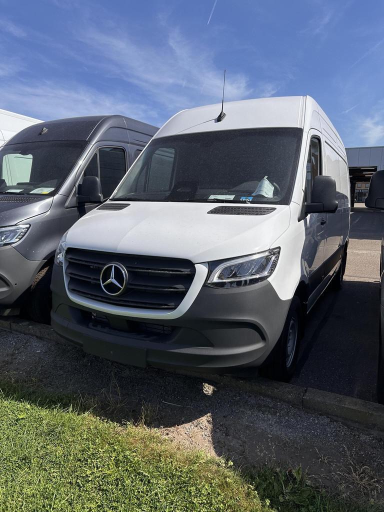 Mercedes-Benz Sprinter 319 CDI GB L2 RWD 9G-TRONIC 3.5T Stab, Auto's, Bestelwagens en Lichte vracht, Automaat, Euro 6, 4 cilinders