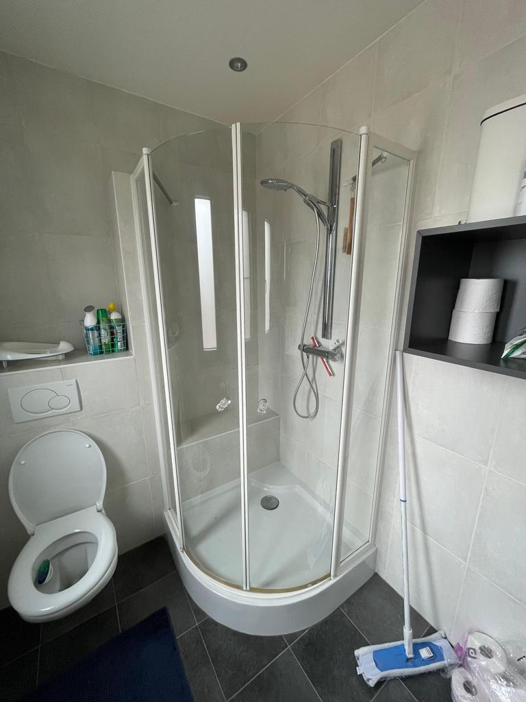 Badkamer meubel + douchecabine en kraanwerk, Ophalen, Gebruikt, Wastafelkast