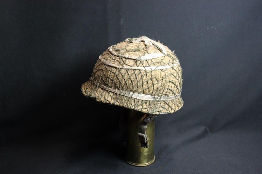 Na-oorlogse helm, Verzamelen, Ophalen of Verzenden