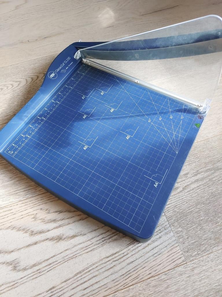 Papiersnijmachine - GBC ClassicCut CL100, Hobby en Vrije tijd, Ophalen