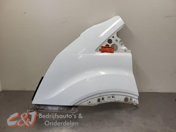 Aile avant gauche d'un Ford Transit, -, 3 mois de garantie, -, -