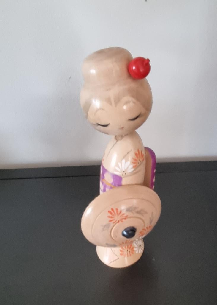 Magnifique kokeshi « Izu no Odoriko » de Sadao Kishi, Antiquités & Art, Envoi