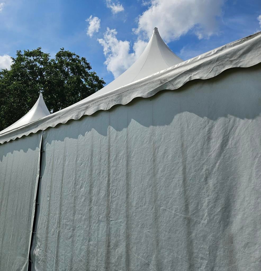 2 tentes Pegoda professionnelles à vendre, Enlèvement