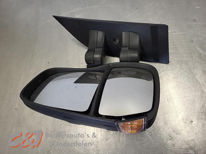 Rétroviseur extérieur gauche d'un Iveco New Daily, -, 3 mois de garantie, Utilisé, Autres marques automobiles