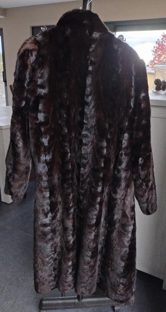 Manteau en fourrure de vison marron, Enlèvement, Comme neuf, Brun