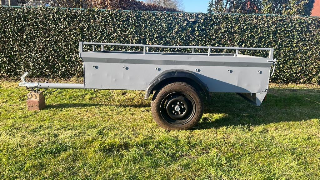 Aanhangwagen enkelasser, Auto diversen, Aanhangwagen-onderdelen, Ophalen, Zo goed als nieuw