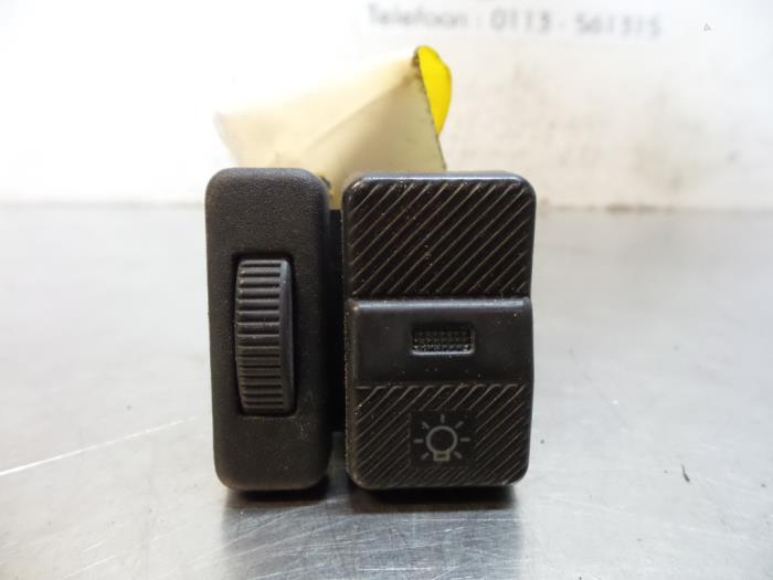 Licht Schakelaar van een Volkswagen Passat (Passat 88-), Gebruikt, -, Volkswagen, -