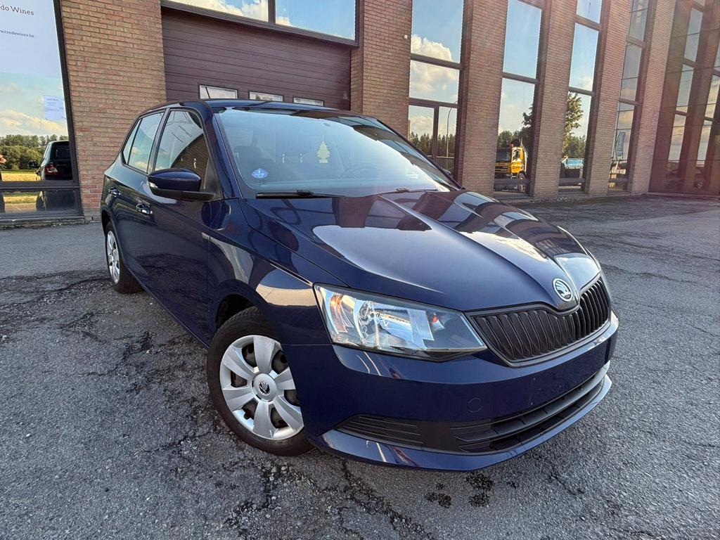 Skoda Fabia 1.l essence euro 6 b Airco, Autos, Rétroviseurs électriques, Achat, Entreprise, Boîte manuelle