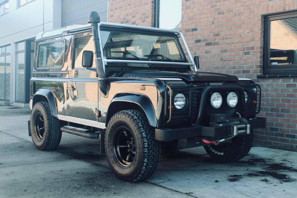 Defender 90 SE TD5 15P/Cargo léger, Autos, Land Rover, Achat, Entreprise, 2 places, Noir