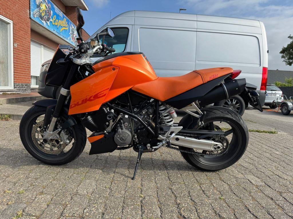 KTM Duke 990