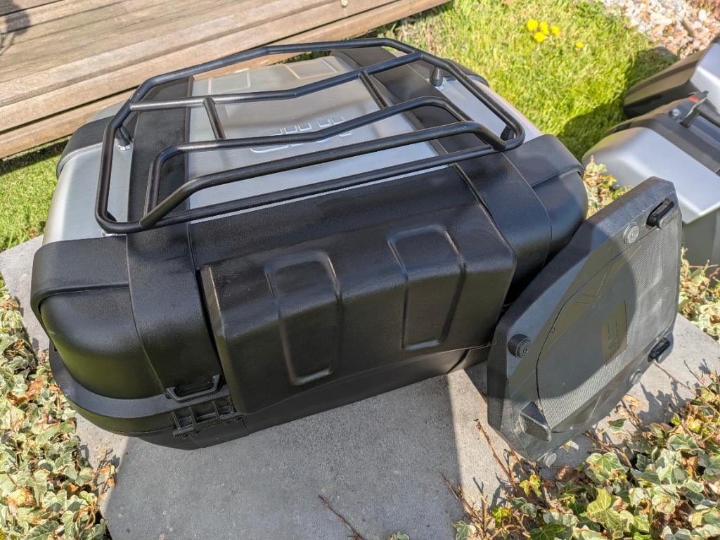 Top case Givi 52 L, Motos, Enlèvement, Utilisé