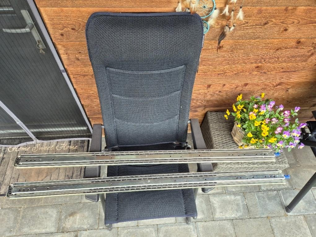 Ladegeleiders voor zware laden, 1300 mm, 150 kg, Ophalen, Zo goed als nieuw