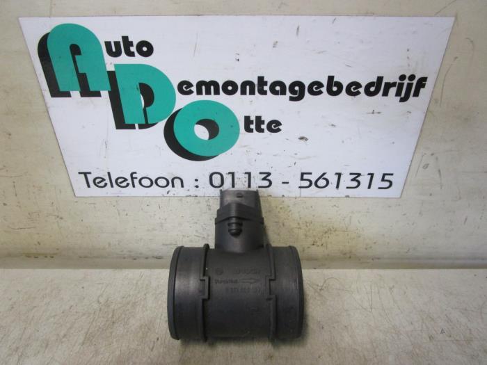 Compteur de masse d'air d'un Opel Corsa (Corsa C 00-), -, Opel, 3 mois de garantie, Utilisé