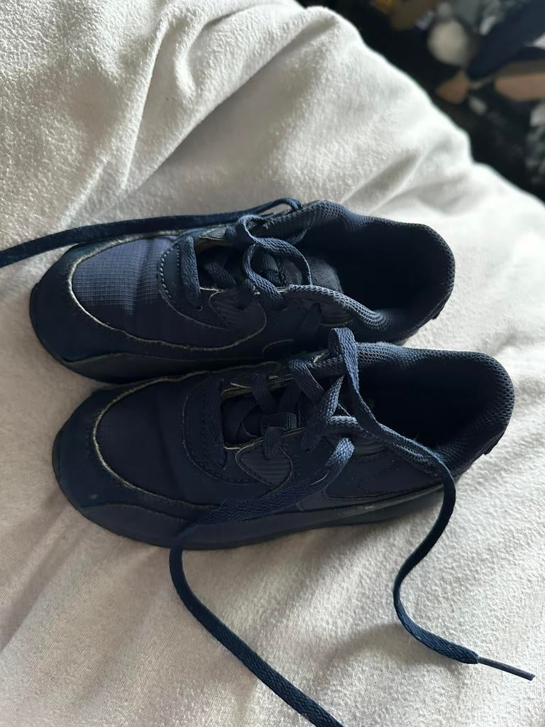 Baskets nike 27, Enfants & Bébés, Garçon ou Fille, Enlèvement ou Envoi, Comme neuf, Chaussures de sport