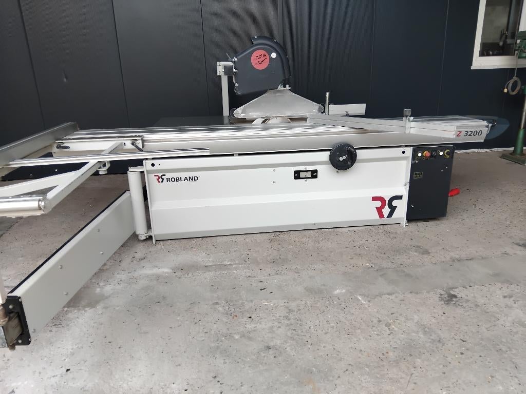 Scie à panneaux et scie à formater Robland avec pare-brise, Articles professionnels, Machines & Construction | Travail du bois