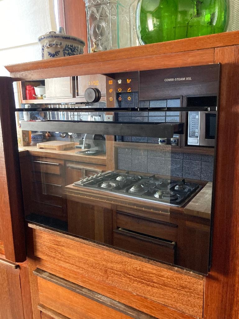 combi-steamer  V-Zug, Electroménager, Fours, Utilisé, Encastré, 45 à 60 cm, 45 à 60 cm, Air chaud, Vapeur, Enlèvement