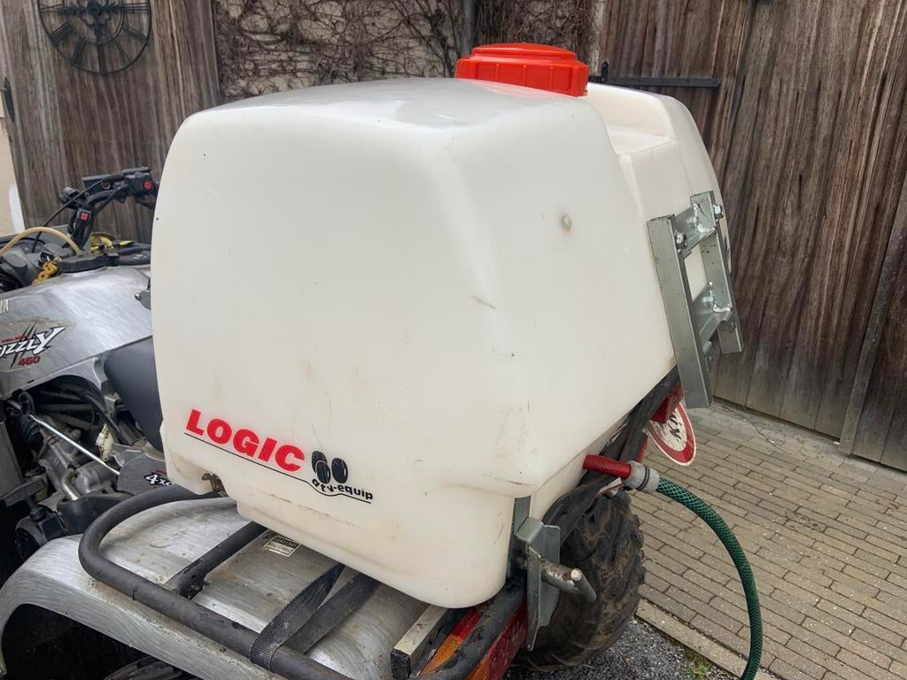 Réservoir d'eau ou pulvérisateur Logic, Enlèvement, Comme neuf