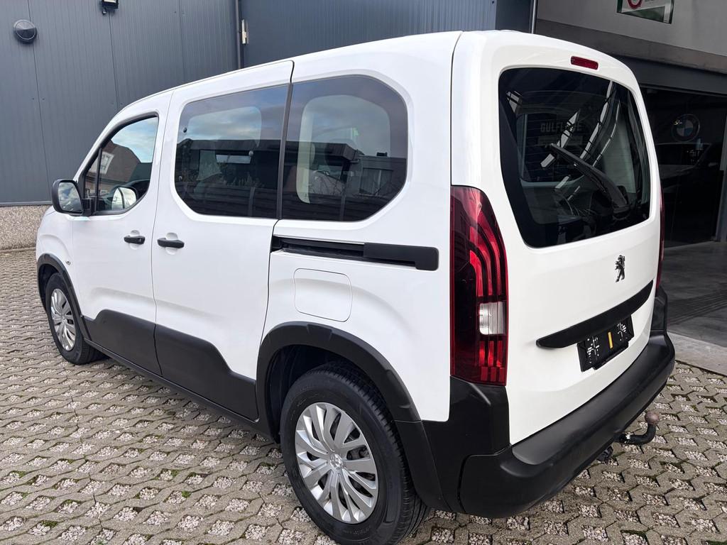 Peugeot Partner Rifter 1.2 PureTech 110 pk - Slechts 10300 k, Auto's, Voorwielaandrijving, Gebruikt, Wit, Bedrijf