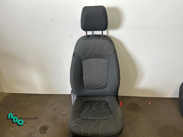 Stoel rechts van een Chevrolet Spark (Spark 09-), Auto-onderdelen, Interieur en Bekleding, Gebruikt, -, Ophalen of Verzenden, -