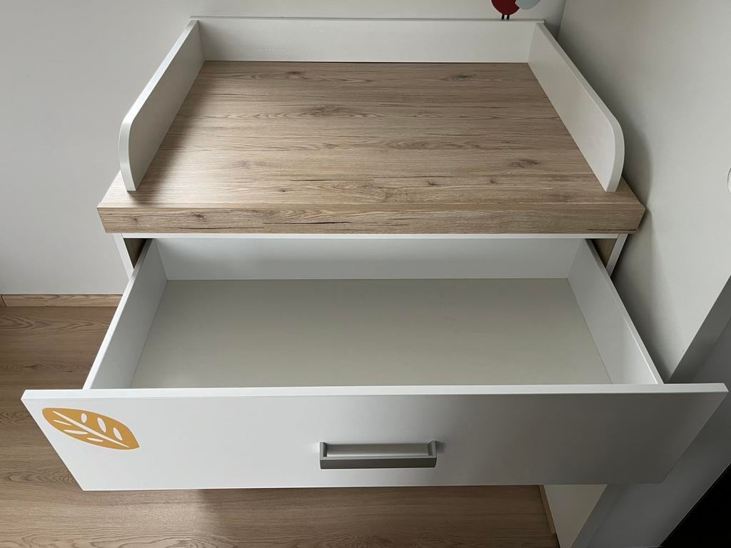 Table à langer en bois 3 Tiroirs, 90 à 105 cm, Comme neuf, Enlèvement, Bord surélevé