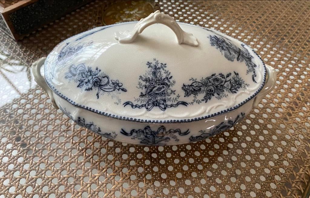 Nimy WATTEAU  dekschaal, Antiek en Kunst, Ophalen