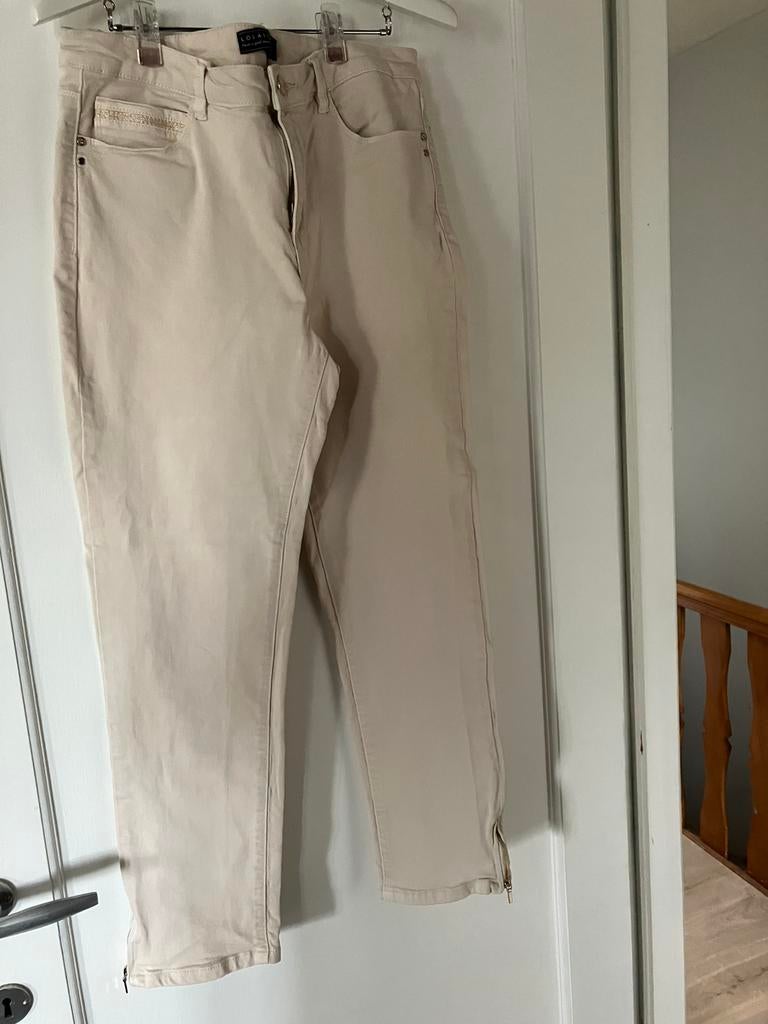 Pantalon 3/4 beige de la marque Lola & Liza taille 42, Enlèvement ou Envoi, Neuf, Taille 42/44 (L), Beige