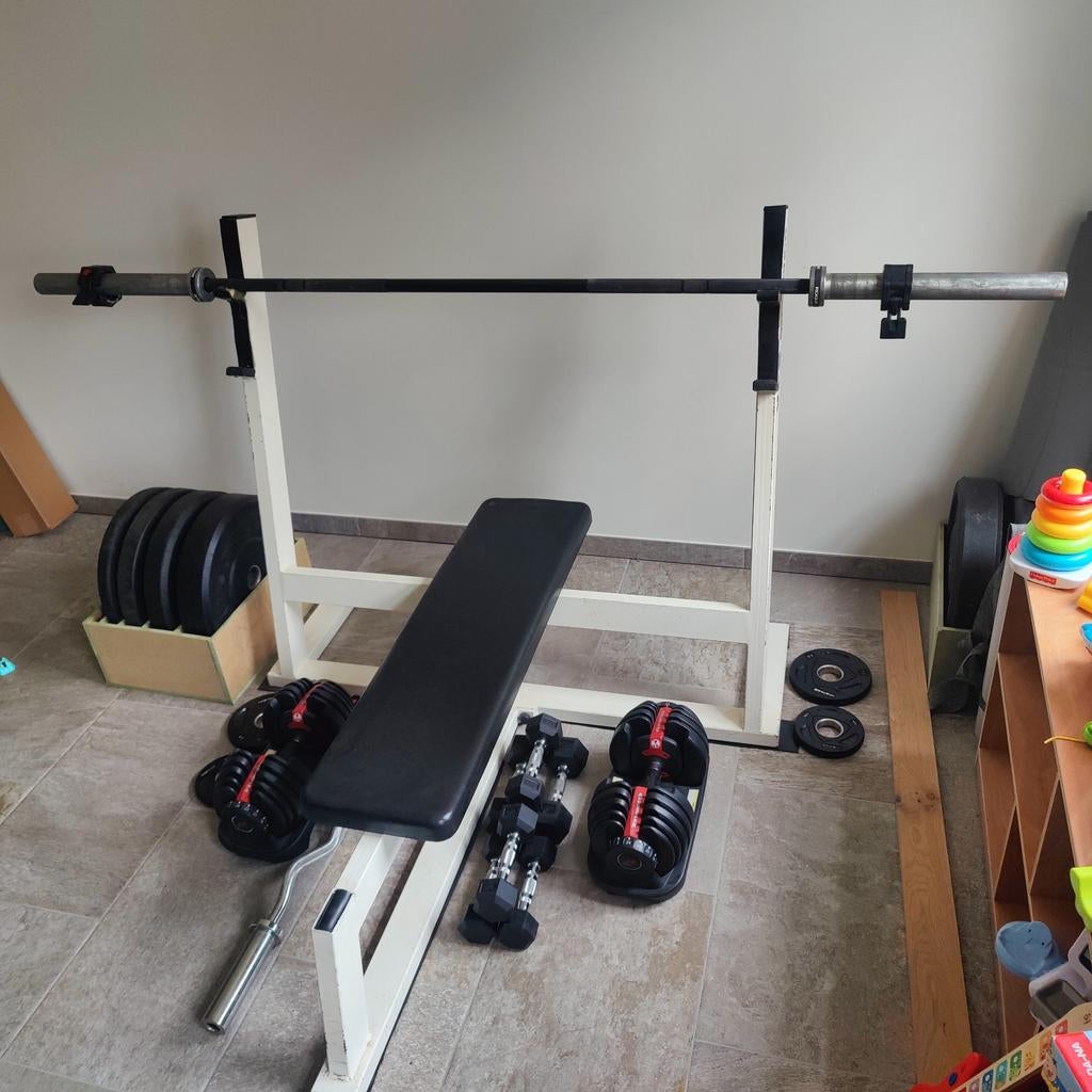 Home gym equipment., Ophalen