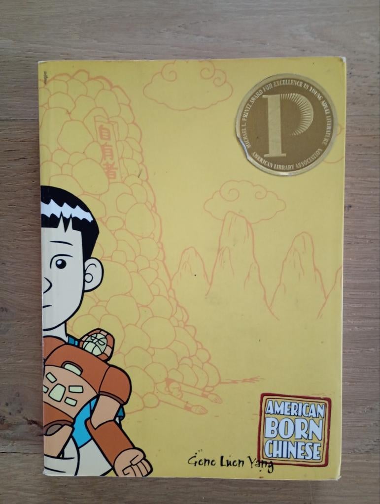 American Born Chinese Gene Luen Yang Engelse versie TBE, Eén stripboek, Ophalen of Verzenden, Zo goed als nieuw