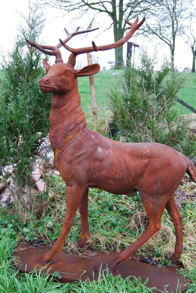 Grand cerf en fonte patinée, Jardin & Terrasse, Enlèvement, Neuf, Autres matériaux, Animal