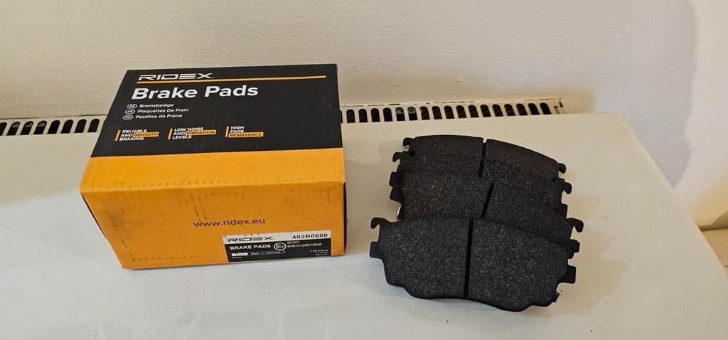 Remblok voor Mazda 323F bouwjaar 1998 tot 2002  1.4 essence, Ophalen of Verzenden, Nieuw, Mazda