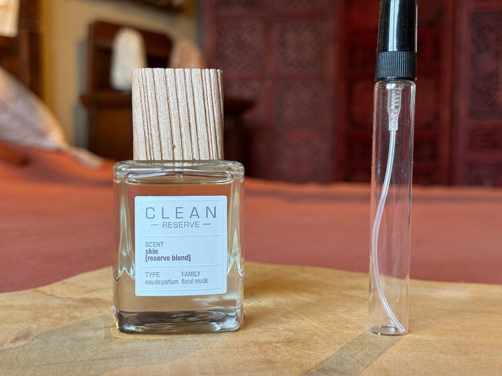 Clean Reserve - Skin sample/decant, Bijoux, Sacs & Beauté, Beauté | Parfums, Comme neuf, Enlèvement ou Envoi