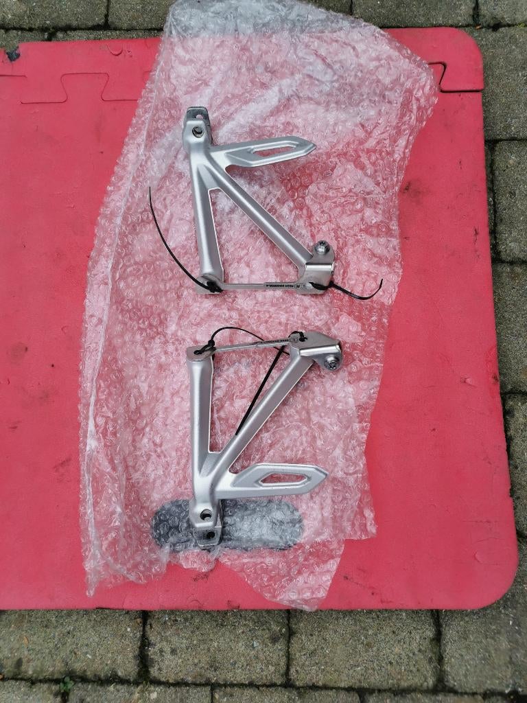 R1200/1250 AVONTUURLIJKE VOETSTEUN VOOR PASSAGIERS, Motoren, Accessoires | Overige, Ophalen of Verzenden, Zo goed als nieuw